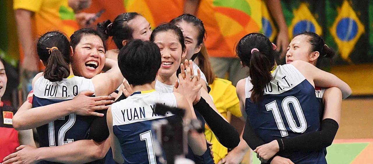 郎平:21岁世界冠军,26岁退役,48岁被骂卖国贼,终是一代传奇_中国女排