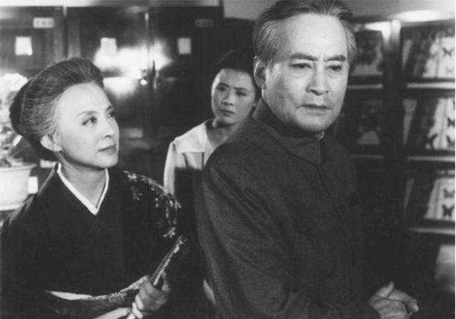 表演艺术家项堃:塑造反派形象成荧幕经典,夫妻50年伉俪情深