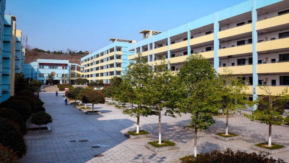 长沙财经学校怎么样