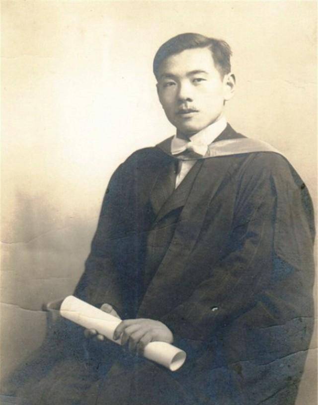 两弹元勋彭桓武:不会洗衣做饭,43岁才结婚,80岁捐赠一百万奖金