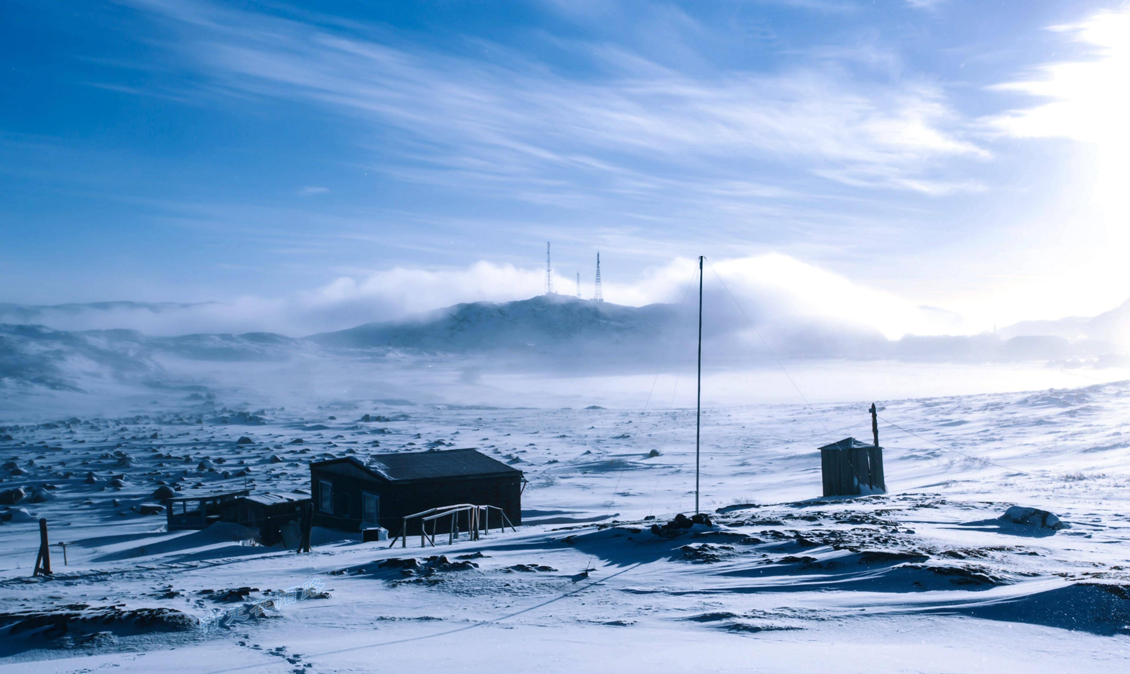 摩尔曼斯克:每年极昼极夜103天,每天平均逃离3个居民