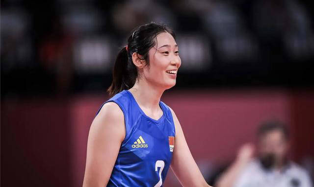 中国女排官宣朱婷回归:球迷期待国家队夺冠