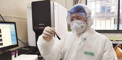 从防疫开始,到武汉解封,这位逆行"单车女孩"甘如愿,一直坚守在岗位上.