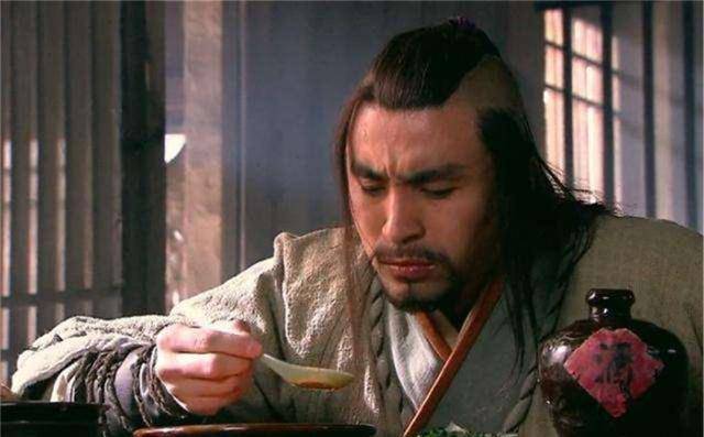 神行太保为何能日行800里?他腿上绑的甲马咋那么神奇?