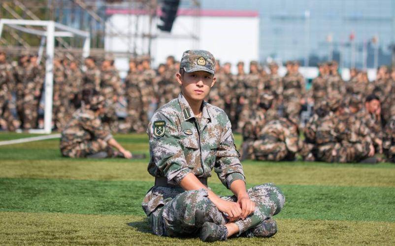 军事化训练教官怎么考呢?报考流程是什么呢?好不好考呢?