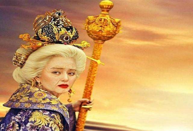 真实的武则天长什么样?看看这尊佛像就知道了,五官精致神态慈祥