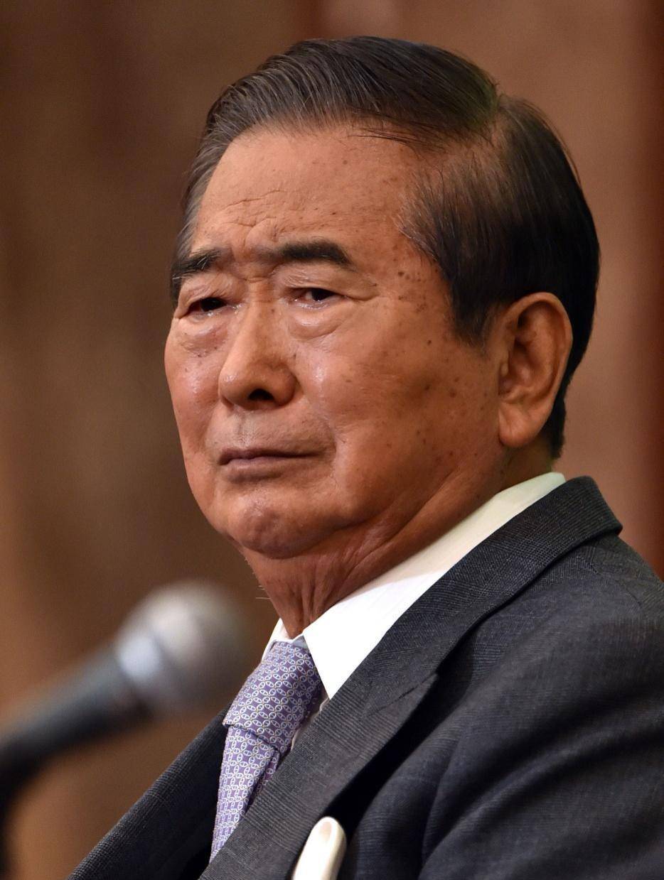 石原慎太郎死了,但他的父亲才更可恨_日本_右翼_石原莞尔