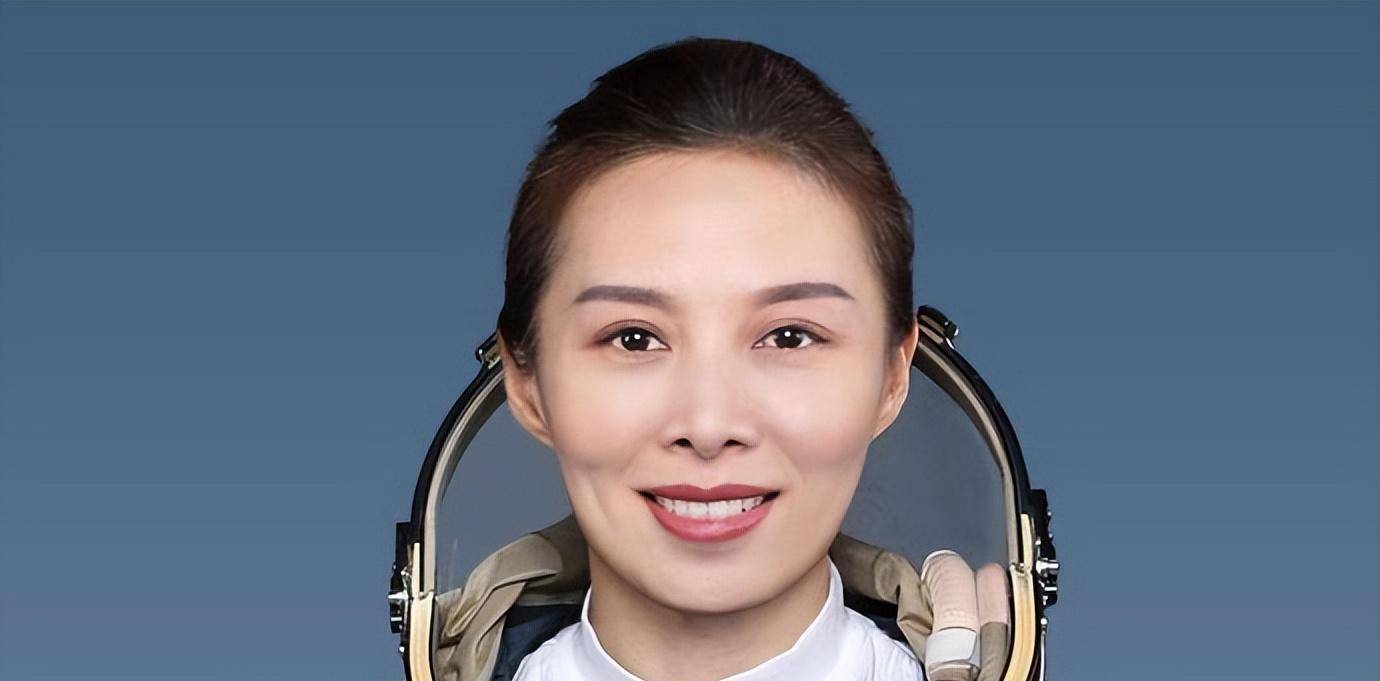 王亚平首次上天回来后,为丈夫生了一个女儿,国家给予四项优待