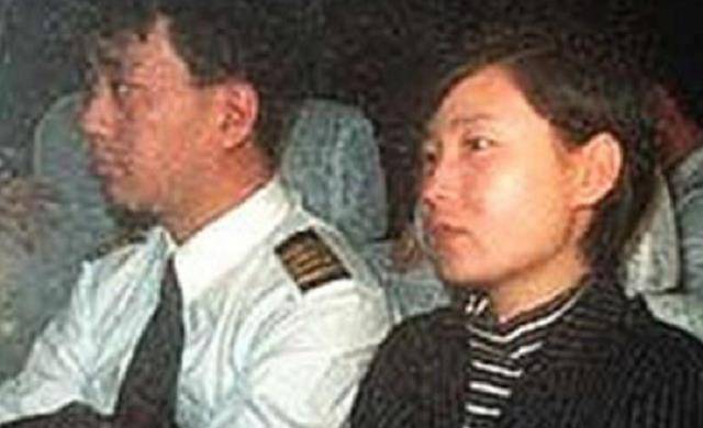 1998年,机长袁斌因不满分房,携妻子劫机逃往台湾,结局如何?