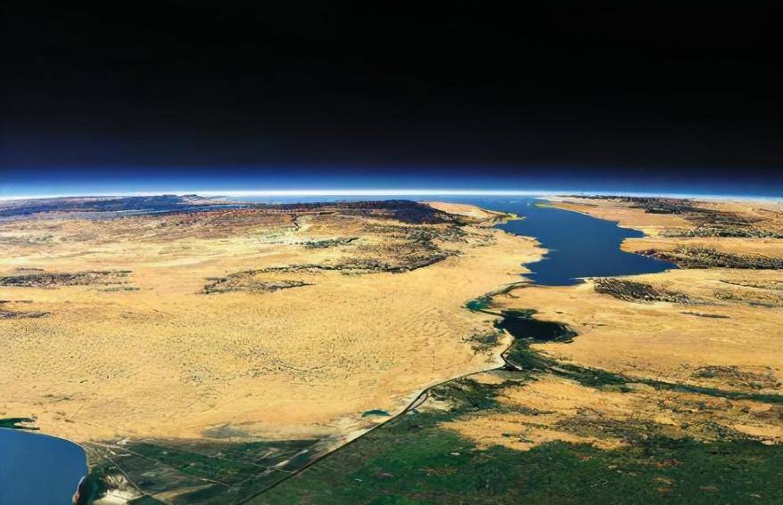 世界经济纽带的苏伊士运河,法国埃及冲锋陷阵,狡猾英国享受果实