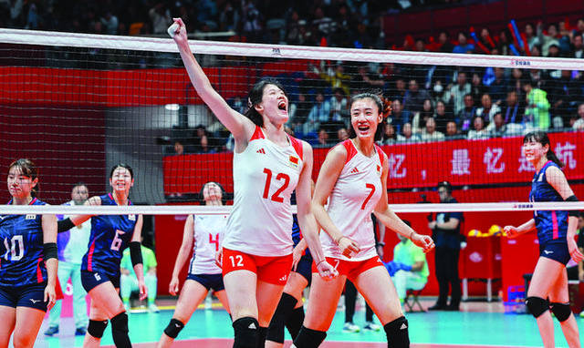 中国女排备战2024世界女排联赛:喜讯鼓舞士气,主帅蔡斌颇为欣慰