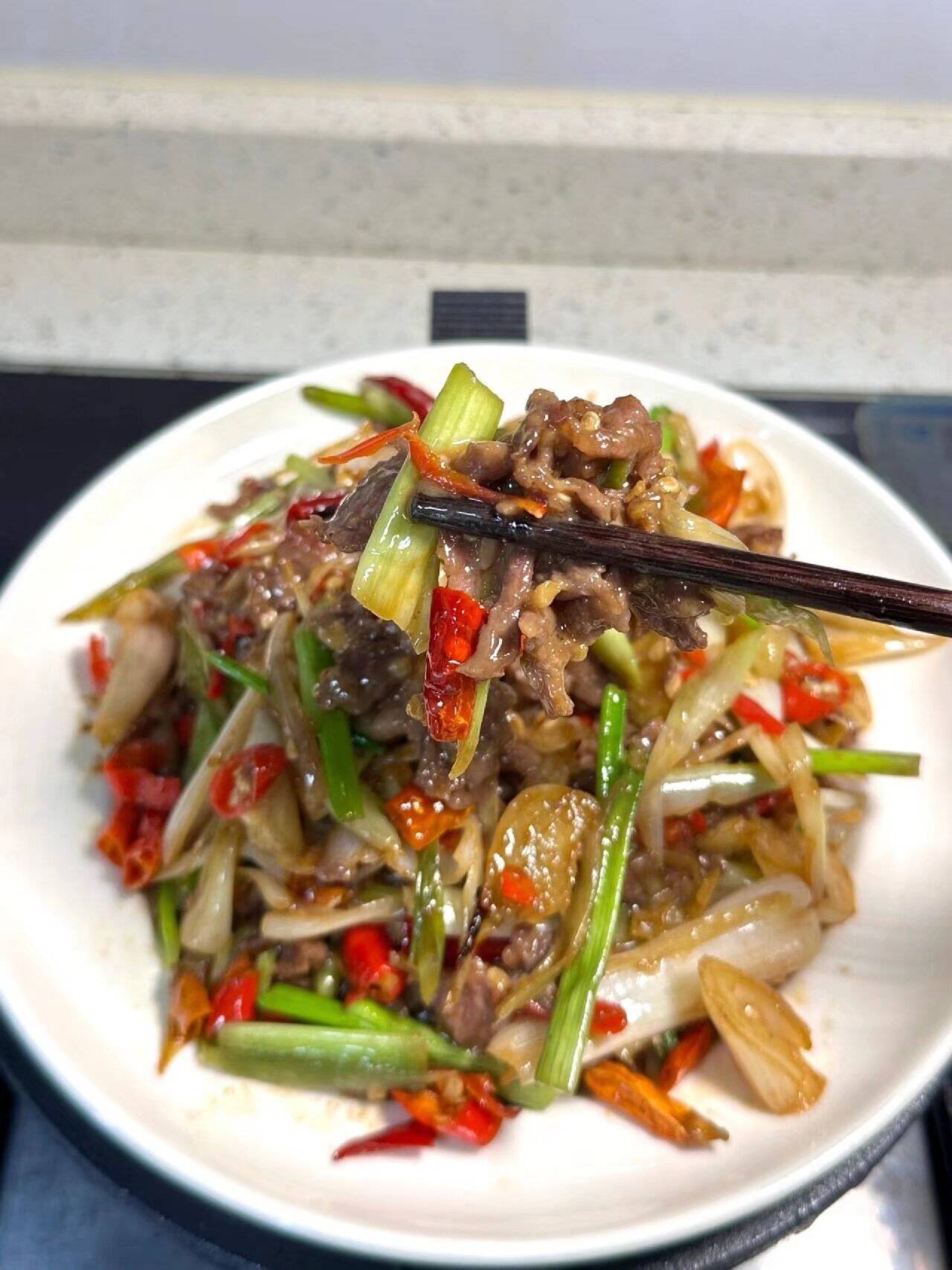 每日一道家常菜之藠头炒牛肉