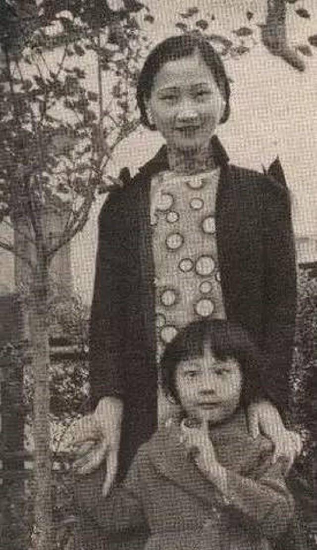 沦为生育机器,离婚后独闯上海滩,后成孙中山儿媳_蓝家_李定国_父亲