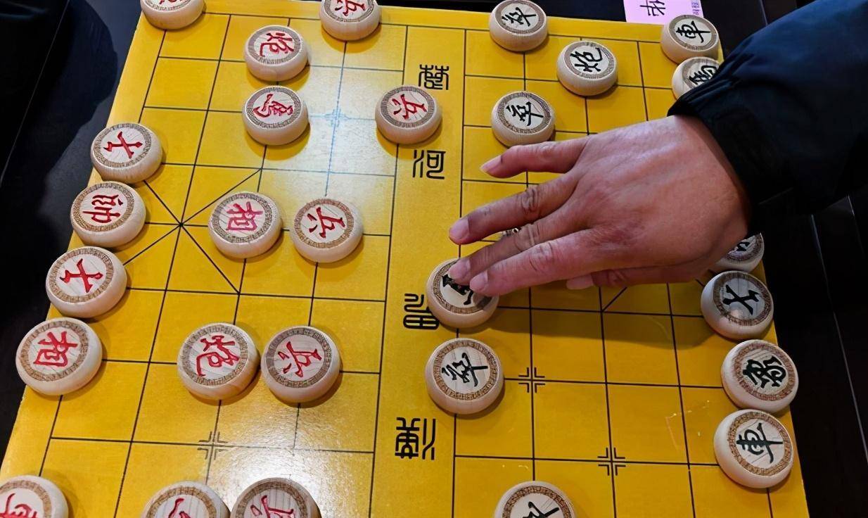 项羽射了刘邦一箭,刘邦没死,此后象棋多了条"不成文的规定"