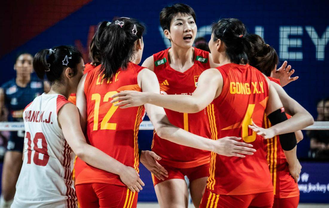 退役去向悬念揭晓,姚迪官宣回应,球迷点赞祝福_中国女排_蔡斌_联赛