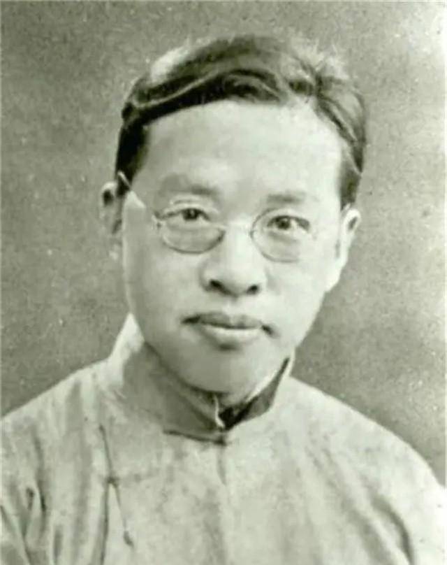 钱穆:一场塌房事故,意外结识貌美女学生,两人不惧流言相守34年