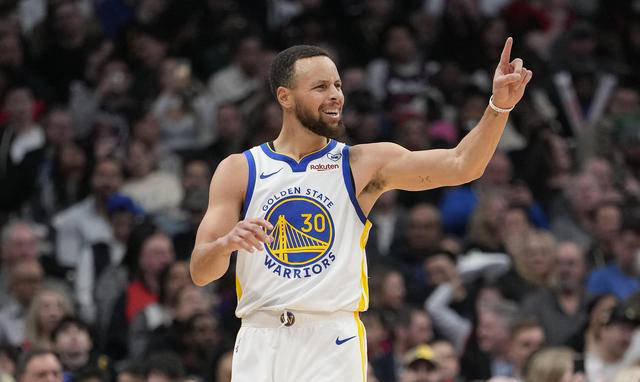 nba转会新闻:勇士队招募詹姆斯,库里承诺两点待遇