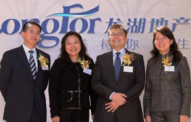 蔡奎:分走前妻200亿离婚费,购豪宅娶空姐,离婚比结婚还快活