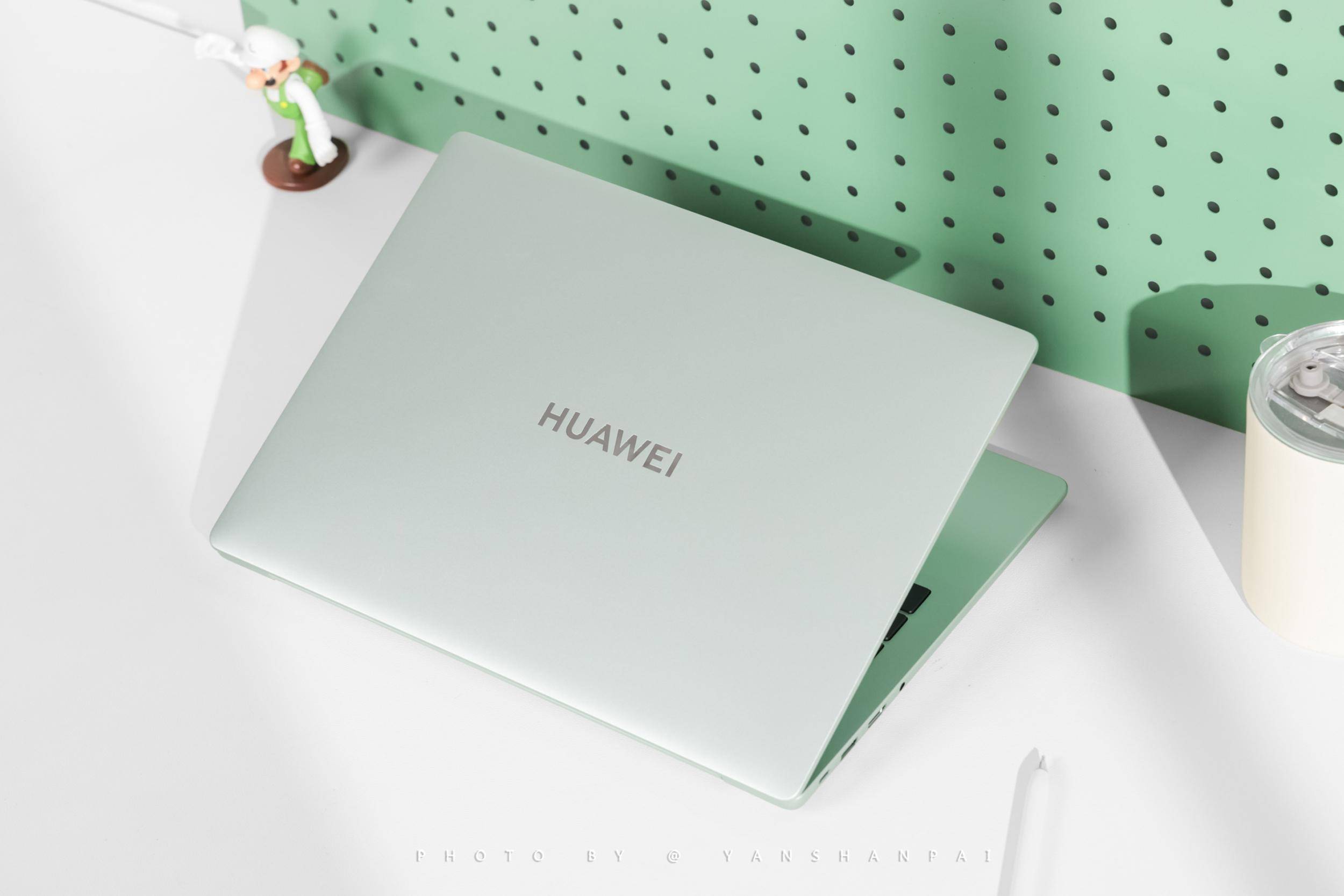 品质之选,华为笔记本首次支持手写笔 新款华为matebook 14发布