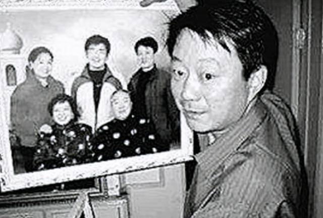 但等到儿子来到身边的时候卫春晓已经面目狰狞地蜷缩在地上,卫辰尧