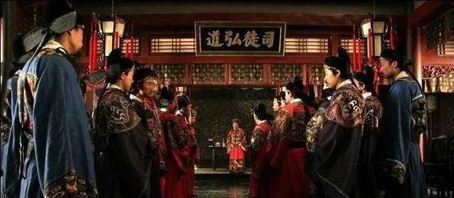 「史学」历史之最壬寅宫变,差点死于宫女集体刺杀的嘉靖皇帝