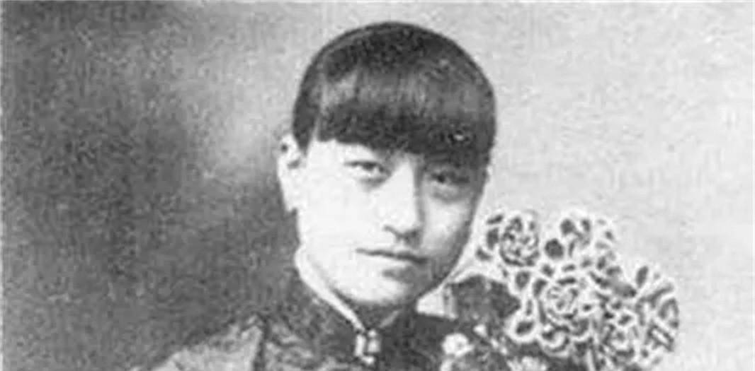 嫁给大22岁的丈夫,生下一子成天下闻名的总统_王采玉_蒋肇聪_蒋介石