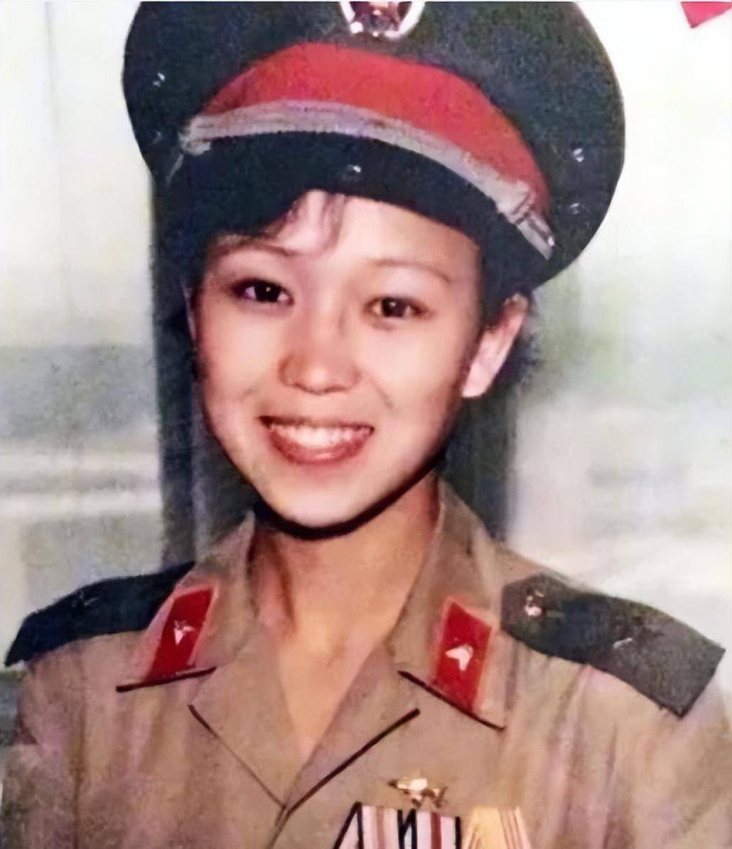 战地女神钟慧玲:精心照顾伤员,为战友挡子弹!后来如何呢?