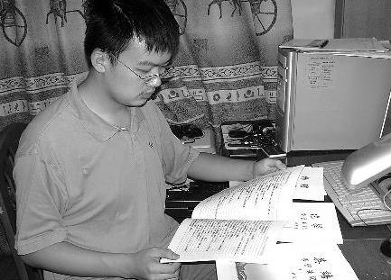 陷入内卷化的学子们,在人生的十字路口挣扎