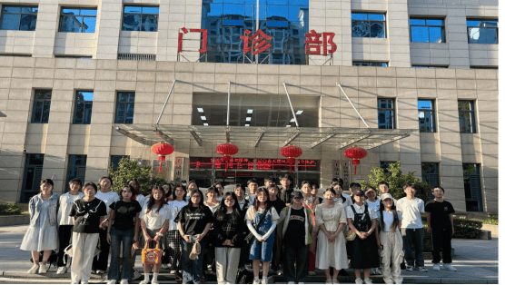 上饶幼儿师范高等专科学校到上饶市第三人民医院参观访学