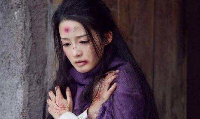 公主落难,逃到民间被卖给大户人家当奴婢,恢复身份后:斩其全家