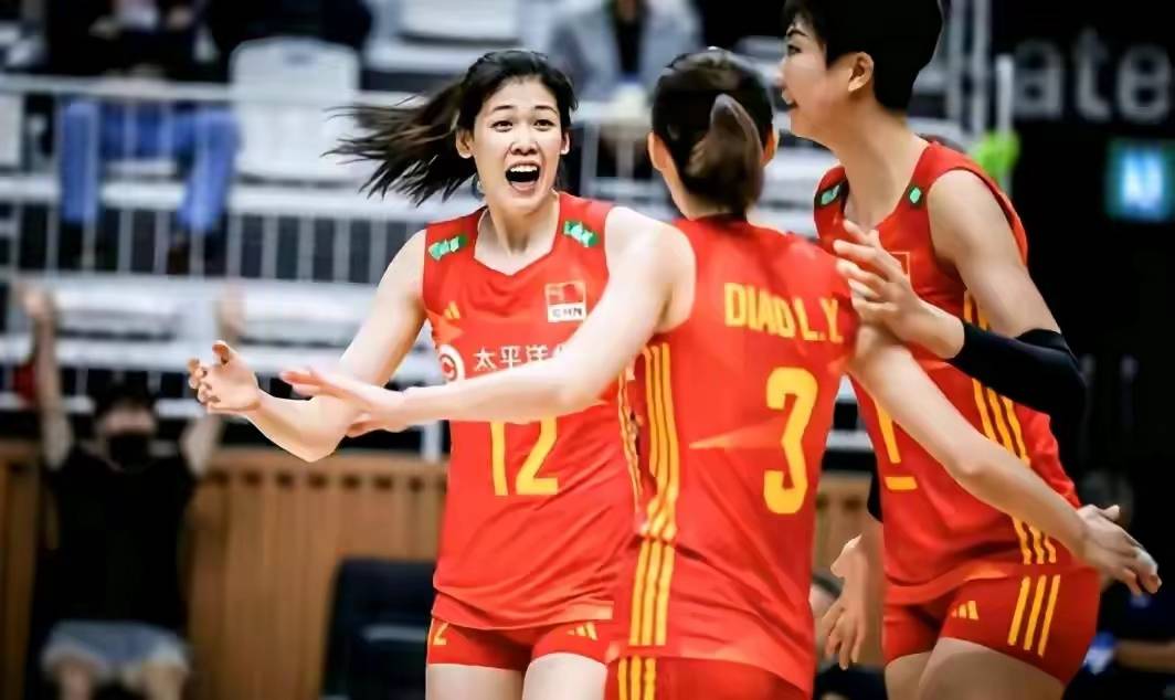 发自内心的为中国女排姑娘感到骄傲自豪!