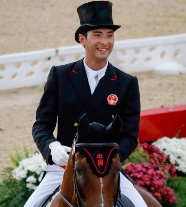 华天:生在英国,却加入中国国籍,一人一马,为国征战东京奥运会