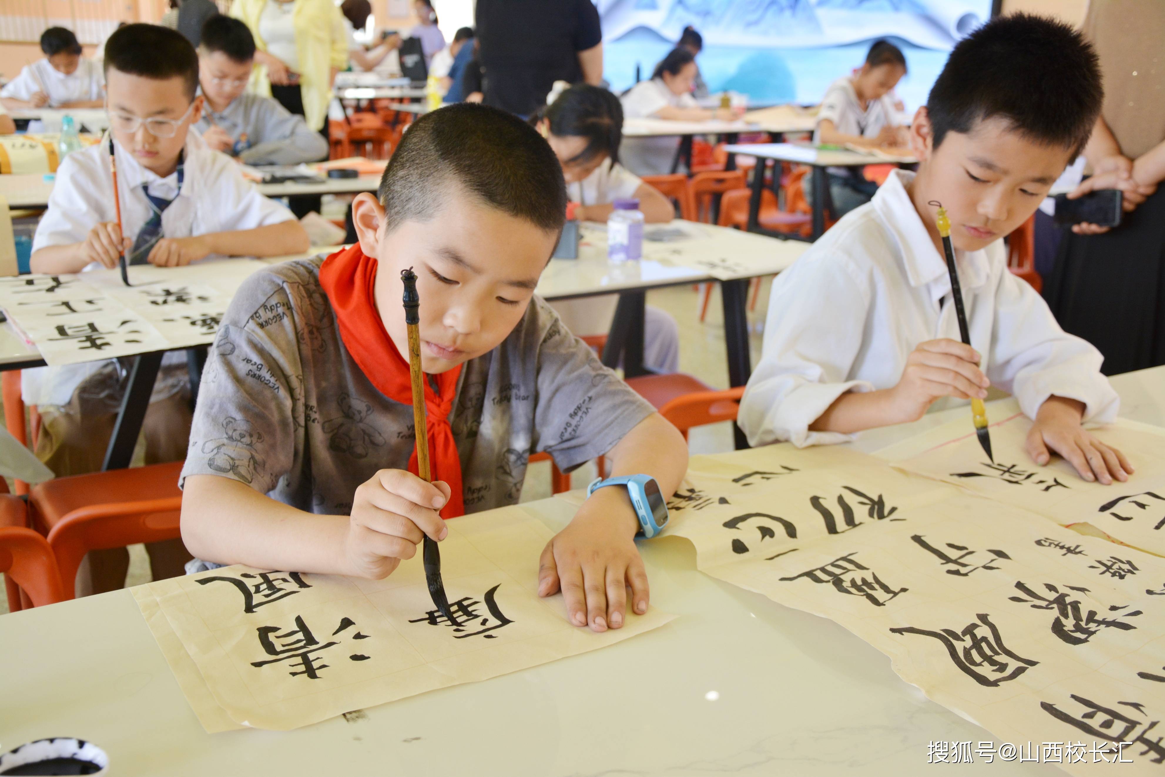 润墨有神 纸落廉风 山西太原迎泽区第一实验小学软笔书法大赛