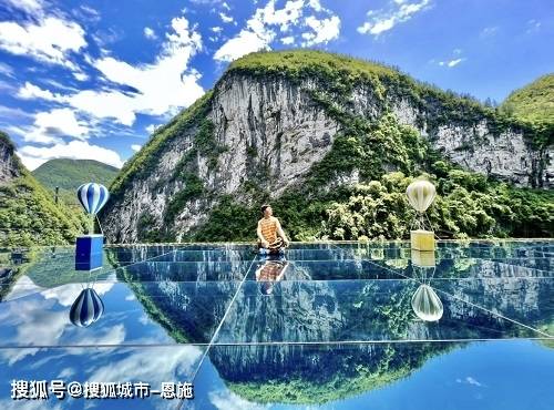 阿洁帮我们把行程,专车,景点,门票,饮食,私导,保险等全都安排好了