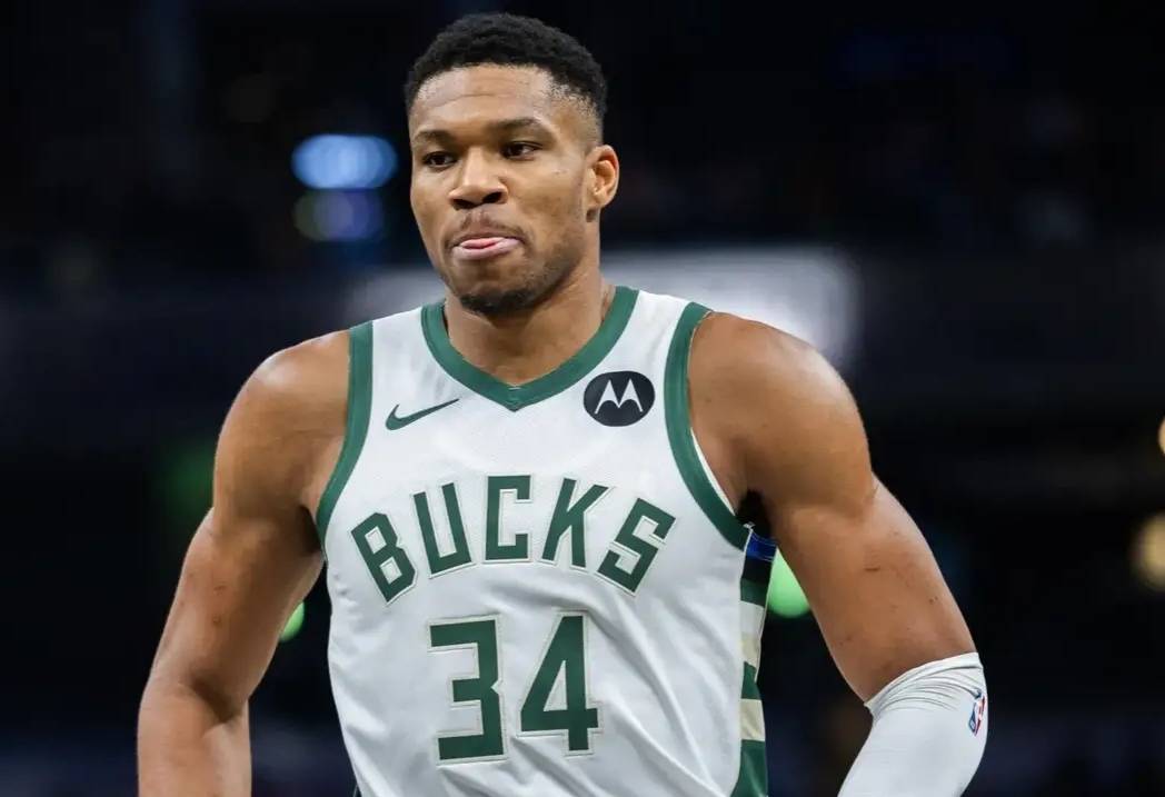 必须承认,nba现役球员有资格拿顶薪的仅有这十人,塔图姆不够格!