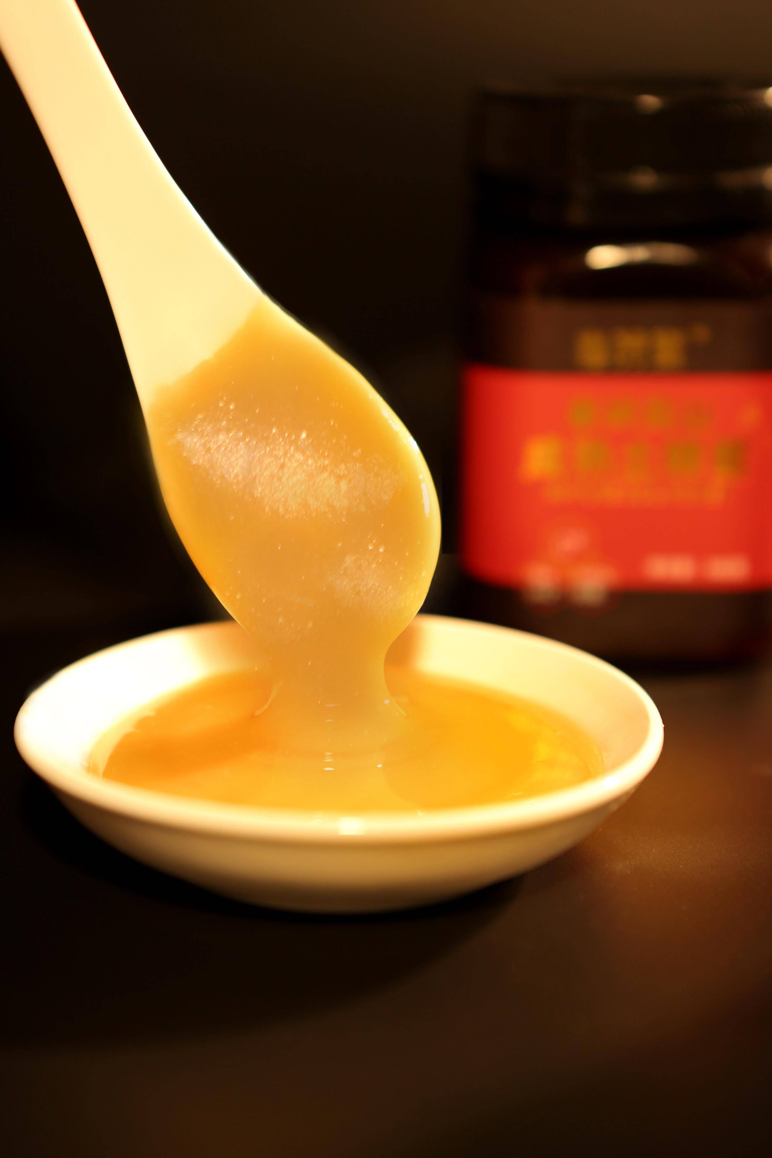 "新中式"养生局-食疗篇:原来高活性酶土蜂蜜才是养生健康首选