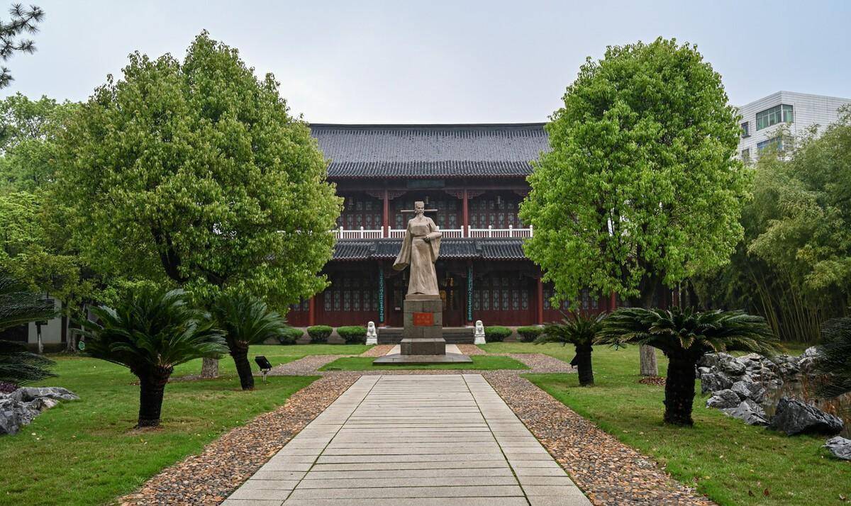 影响苏东坡的十大人物,私生子榜上有名,黄庭坚都挂不上
