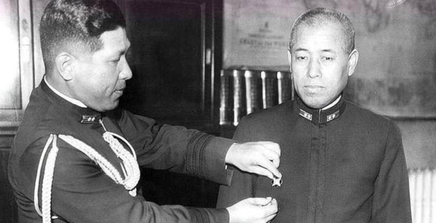 山本五十六为何一直住军舰?最大敌人不是美国人,担心背后挨枪子
