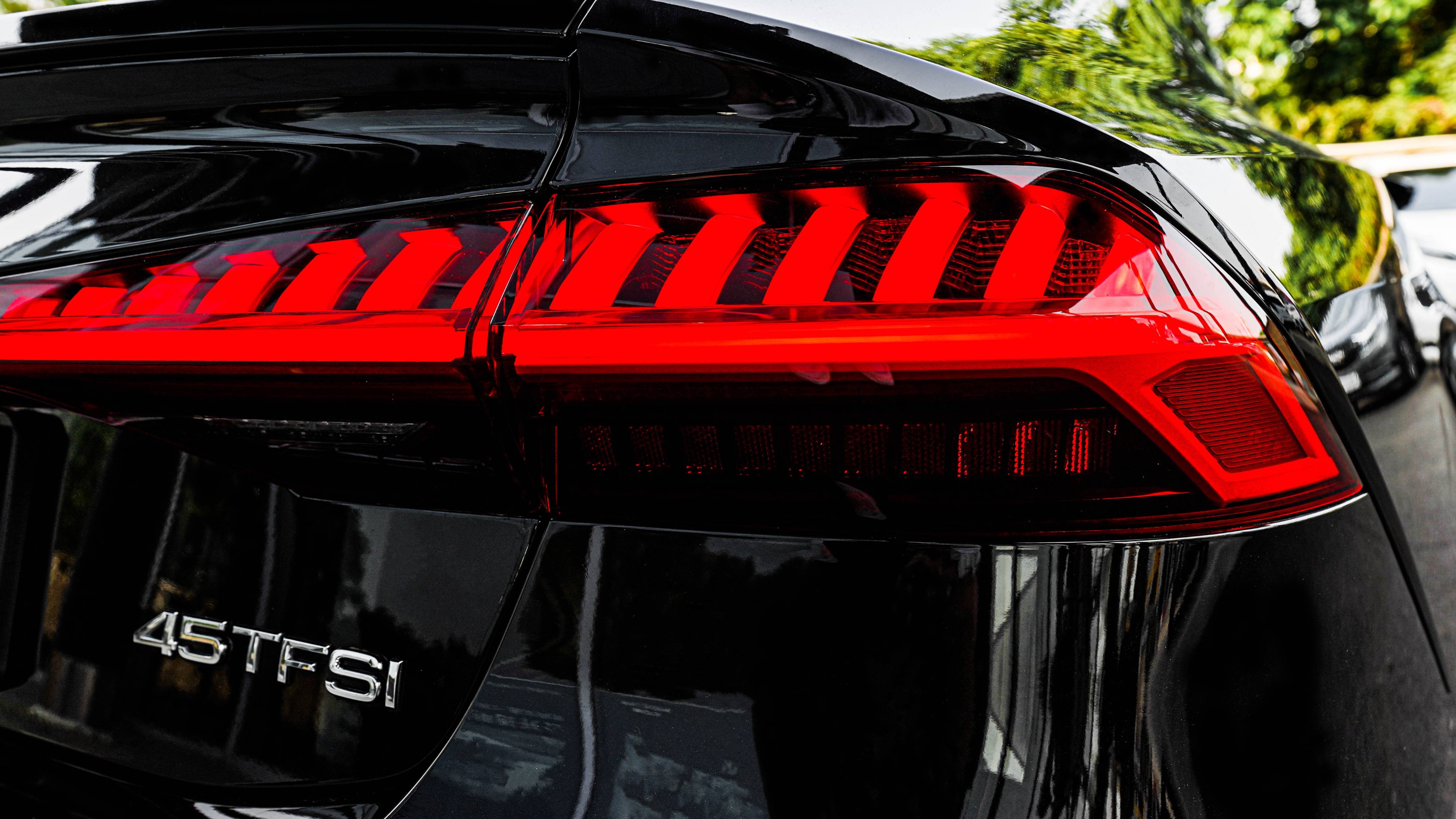 还未上牌的轿跑,现车立省20多万!【奥迪a7 2023款 45tfsi 臻选型】