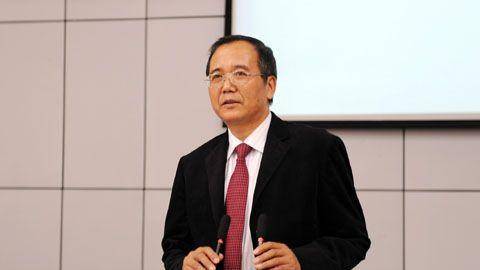 北大校长在120周年校庆上将"鸿鹄"读成"洪浩",理解但不纵容