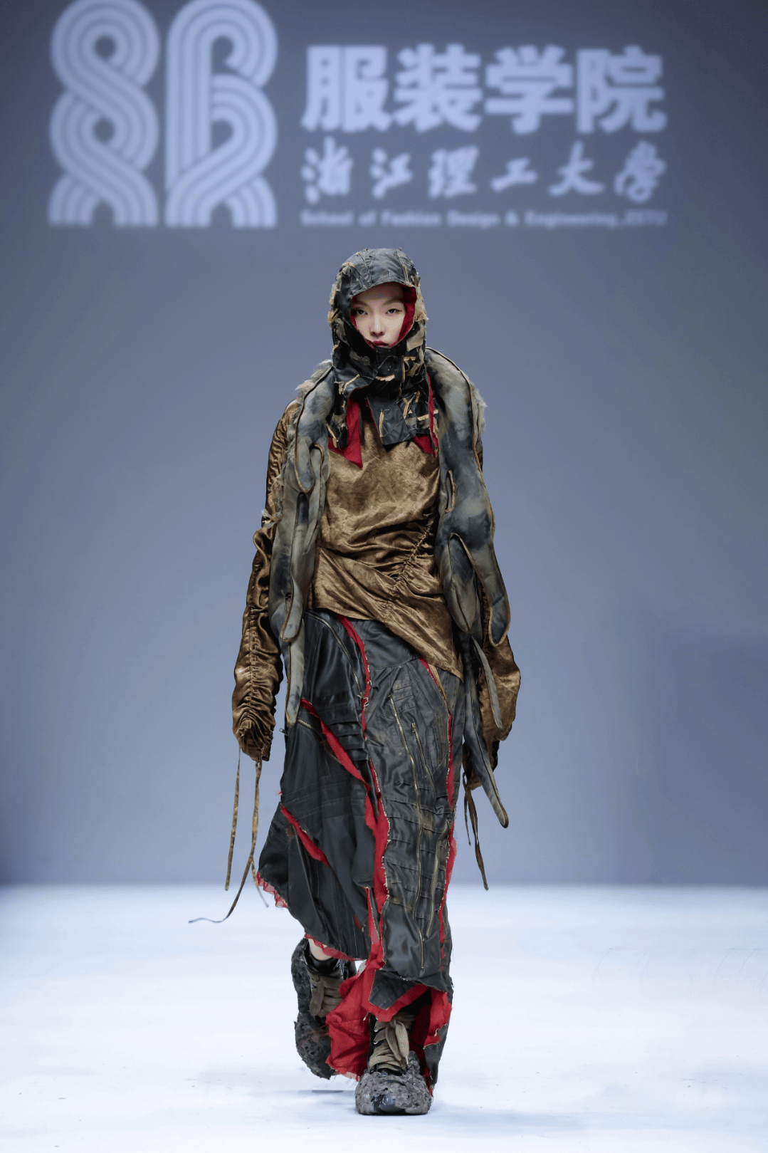 中国国际大学生时装周|浙江理工大学服装学院:智悦