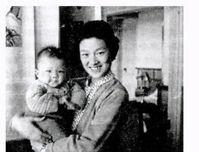 的名媛章含之:二婚嫁给乔冠华,去世后葬在八宝山_谈雪卿_婚姻_章士钊