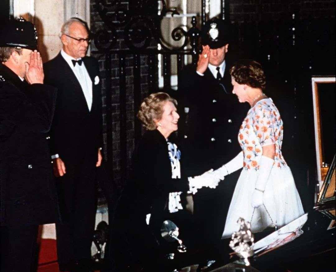 伊丽莎白二世访华1986图片