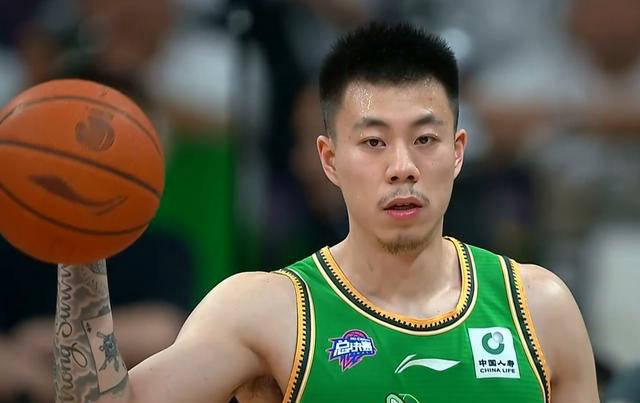 杨鸣的战略智慧:探讨付豪上场时间背后的深意,或许能