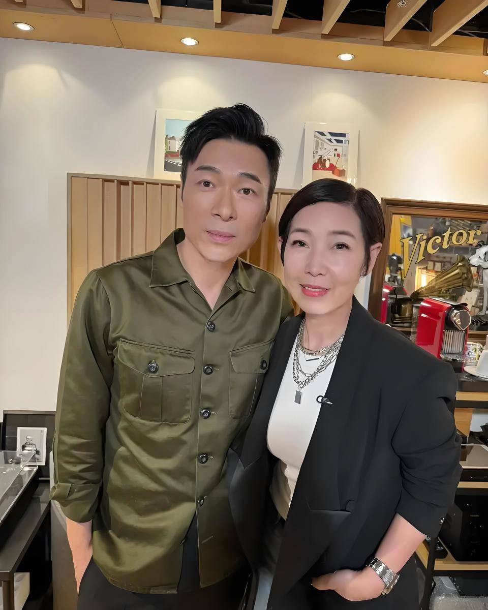 黎芷珊和许志安相识已逾 20 年,她见证了老友与郑秀文之间的分分合合.