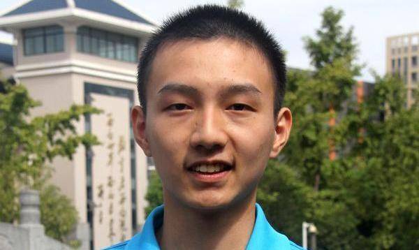 贺维艺_毕业生_留学