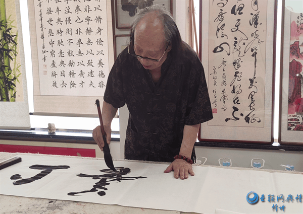 吕峰(静思斋)书画艺术工作室揭牌仪式完满落幕