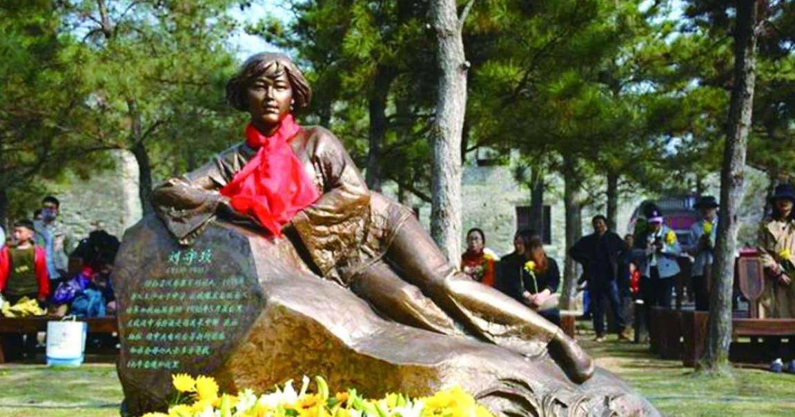 湖南"无名"女烈士,18岁在台儿庄牺牲,埋乱葬岗66年才魂归故里