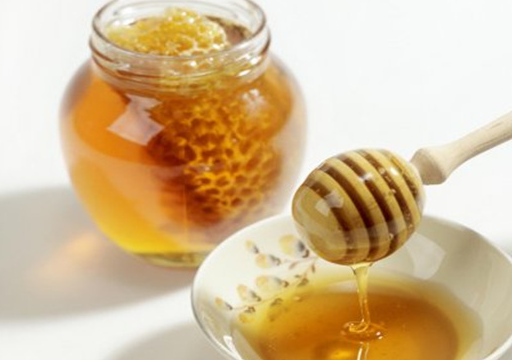 喝蜂蜜水的功效与作用图片