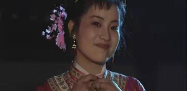 赌徒寡妇贪财汉,一个坐柜引出裸男和裸女尸